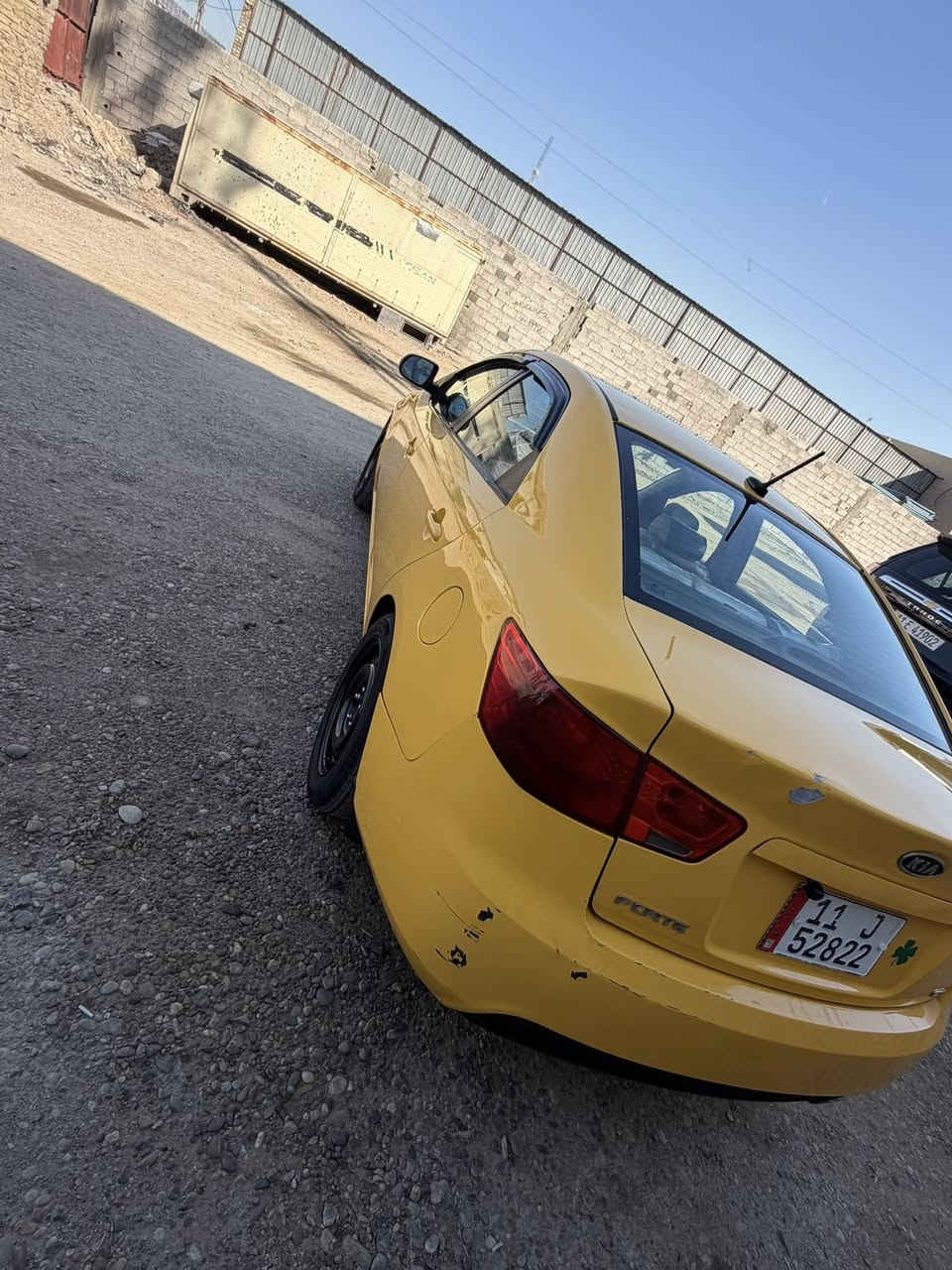 السلام عليكم فورتي 2010 حادثه طخه جاملغ خفلي بدون دواخل مكينه 2000 دوش كير مكينه حداديه كفاله مكاني بغداد السعر 80وبيه مجال بصيط سياره نضيفه ***********
