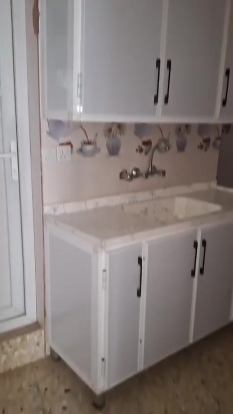 السلام عليكم كاونتر  تسكام شغل درجة اولى جديد استخدام اقل الشهر مسوينه ب600 ابيع ب 450 شرط الشغل درجة اولى بغداد الحبيبية ***********
