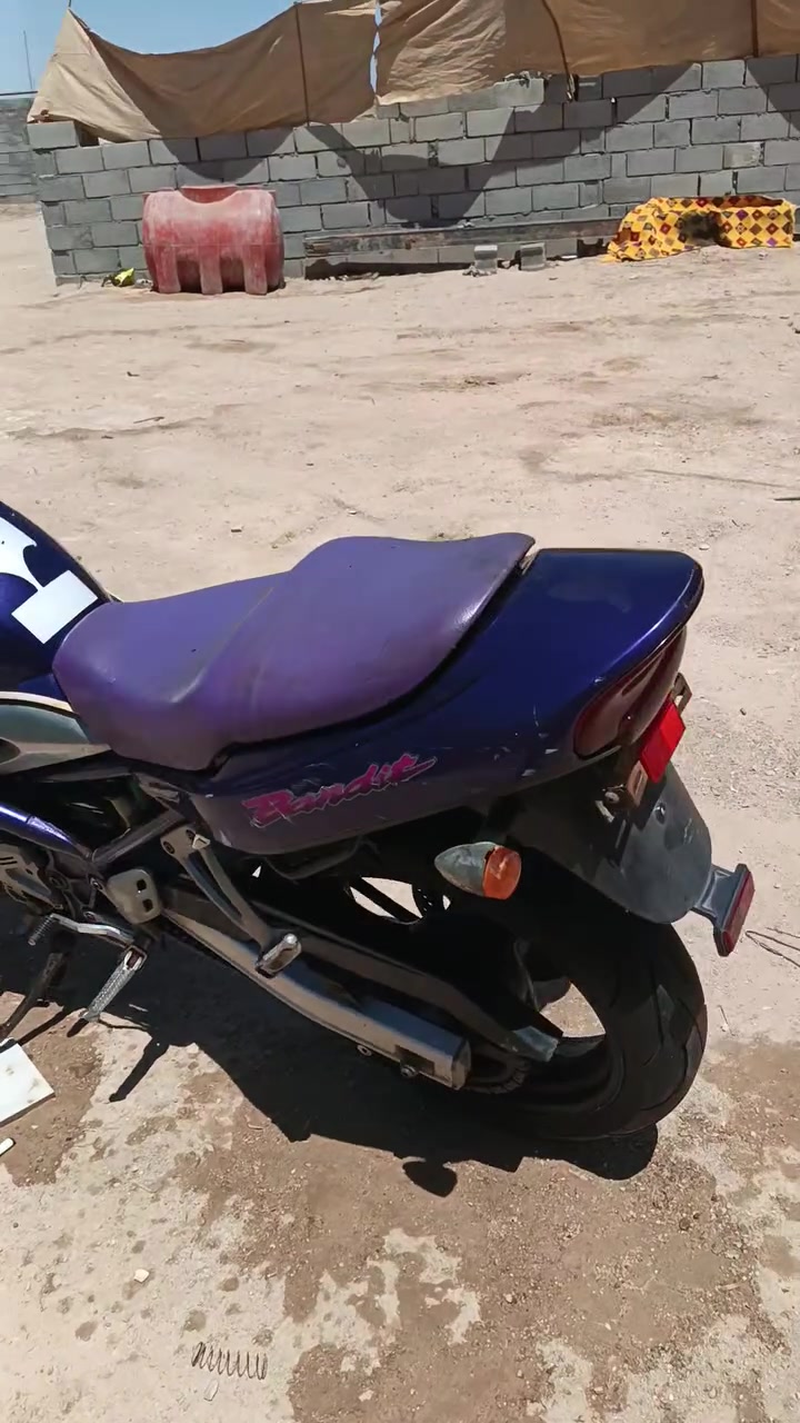بطح باندا كريستال مكفوله محرك ما مفتوح كهربائيات شغاله اوراق كمرك مدفوعه تايرات جدد كابريتر نظيفه بلكات جدد للبيع او مراوس بستوته ادوات مع الفرق المكان بصره معمل الورق رقمي ***********
