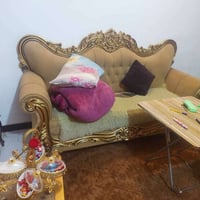 تخم ملكي • 10 مقاعد • جزيرة بغداد