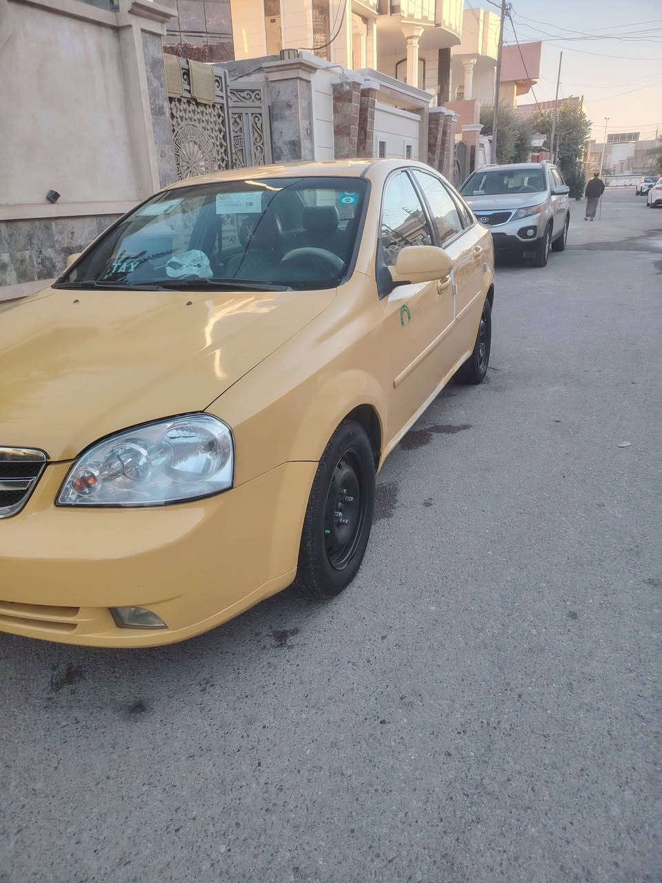 السلام عليكم ورحمة الله وبركاته اخوان وابتره موديل ٢٠١٢خليجي بيها بس هاي موضحا بالصوره السياره خير من الله كير محرك مكفولات السيارة ادامه كامله من كلشي السعر 69بيها مجال *********** واتس
