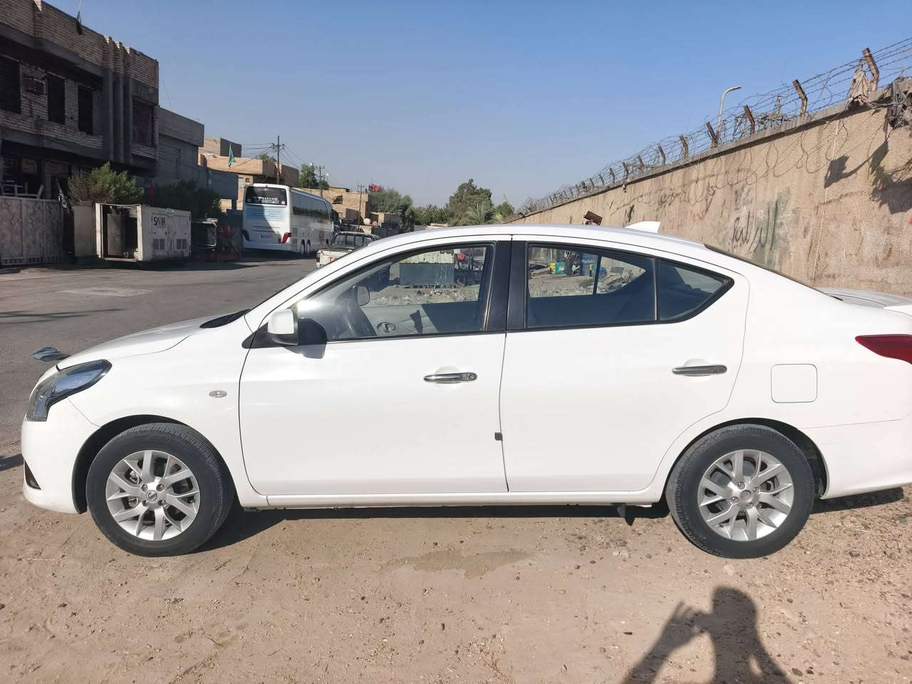 نيسان سني ٢٤ هندي بليته زركه ماشيه ٦٠ مكفوله السعر ١٢٠ العنوان بغداد زعفرانيه
***********

