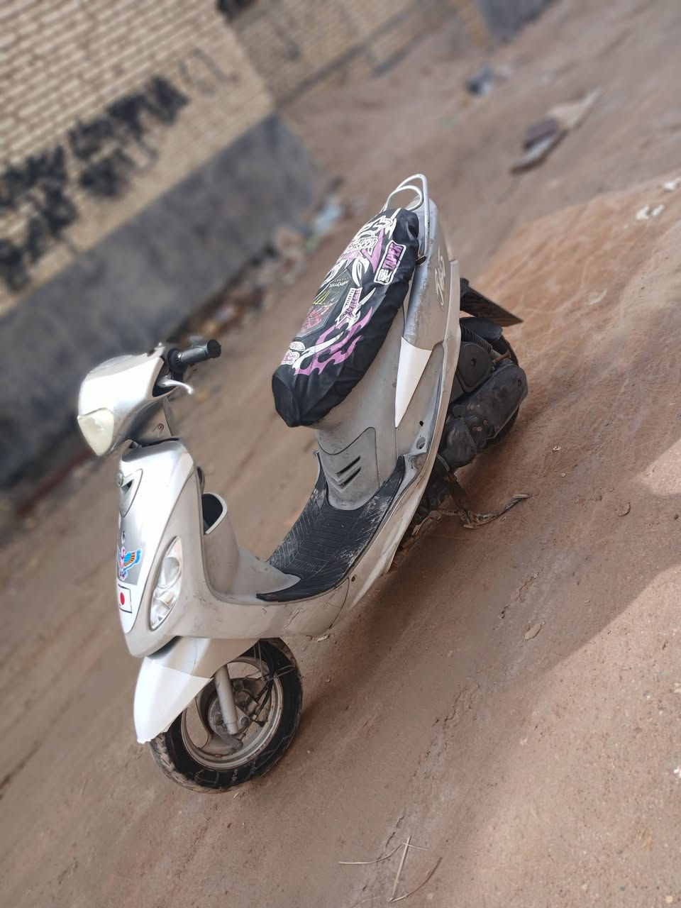 سلام عليكم دراجة ماكس قجمه كفاله مكفوله من كلشي العنوان البصره شط العرب تواصل على ***********
