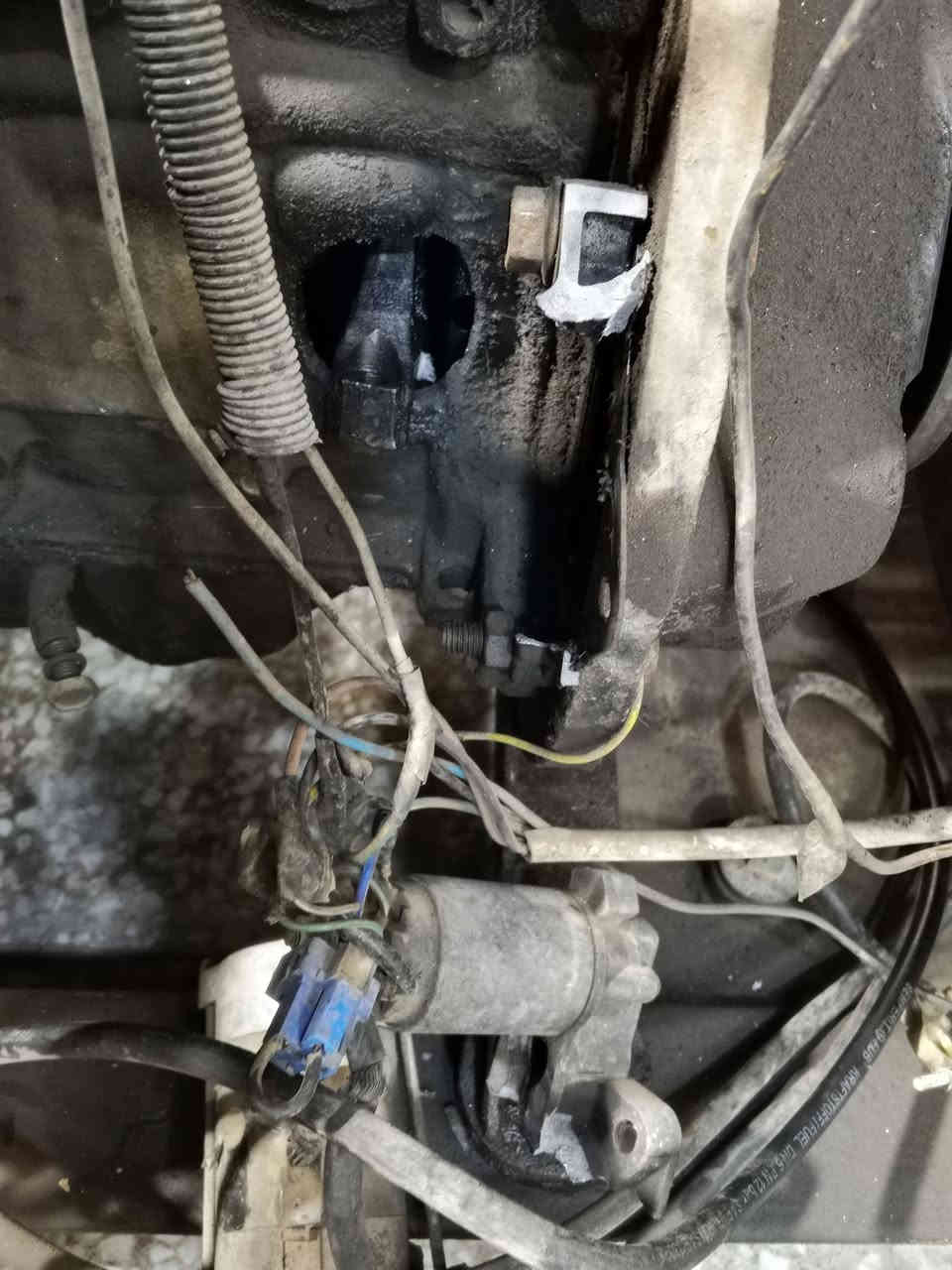 سلام عليكم مواد للبيع مازده مكينه كائن
توليدKV باقي بشرط
كركوك ***********
