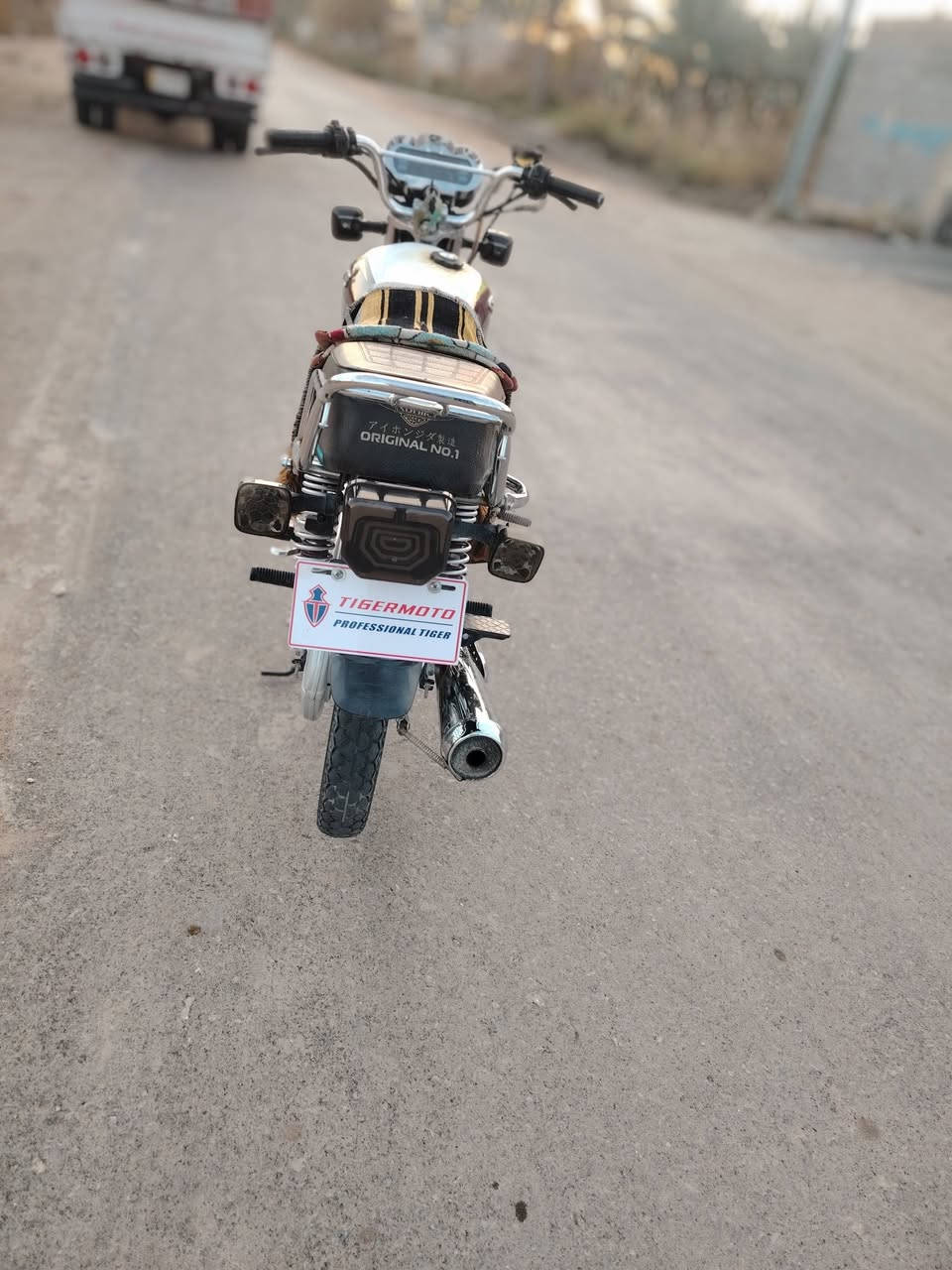 السلام عليكم ورحمة الله وبركاته دراجه للبيع تايكر اوراق استنساخ موديل ٢٠٢٤ دراجه شغاله من كهربائيات كلشي شغال المكان كربلاء الحسينيه قرب جامع الإمام زين العابدين الشراي يتصل على الرقم ***********
