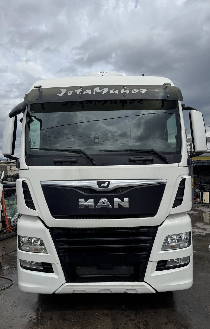 مان ٢٠١٧ ..  تاک سۆپەری حجم ٤٨٠ 
مکینەی ئەلمانی ٢٠١٣ی لەسەرە
گێر ریتایدی کارد
جوان و خاوێن 
سەلاجەو ناوزەرد
0770 175 5142

0750 255 4065
