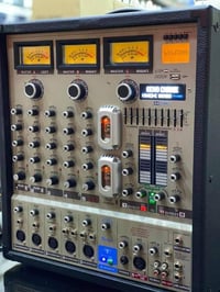 جهاز 9090 للبيع اصلي جديد مكفول وضمان السعر خاص  07733612575