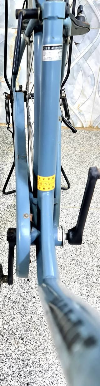 باسكل 🔷 ياباني 🇯🇵
حجم 27
بريكات أمامي وخلفي شغاله
داينمو لايت 🔦 اصفر شغال
 قفل 🔐 وره شغال
باسكل نظيف مال حاوية
 الون نيلي فاتح 🔷 مميز
📍 المكان: الناصرية – قضاء سوق الشيوخ
💰 السعر 95 ألف
التواصل خاص


**إذا كنت صاحب هذا الإعلان وتريد حذفه لأي سبب، رجاءا أرسل رسالة إلى الدعم الفني**