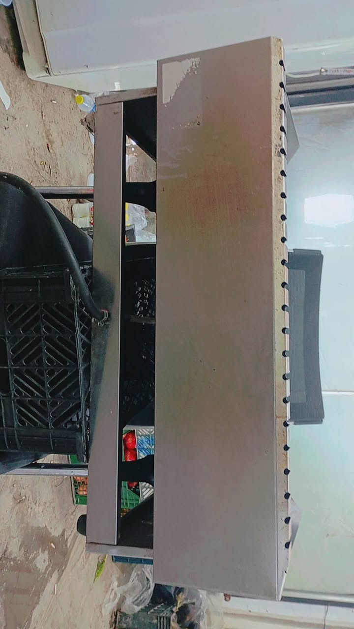 السلام عليكم متاح
هداره سعر 150 الف 
حوض سمك سعر 150 الف
شوايه همبركر سعر 200 الف 
كربلاء ركن الالف دار ***********
