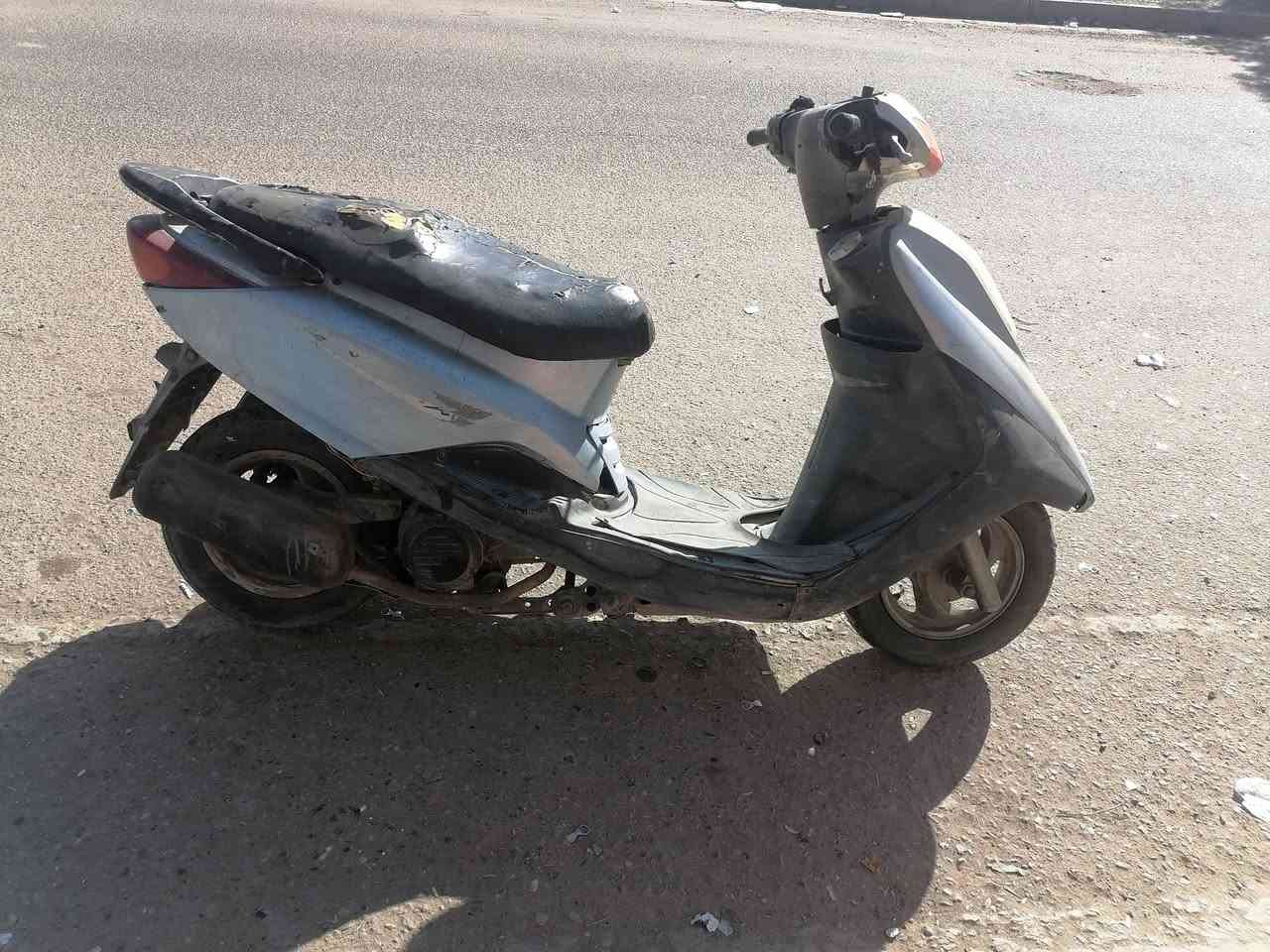 بريز شغاله وناعمه تحتاج ترتيب ابيع كوم حديد ب ٢٠٠
***********
