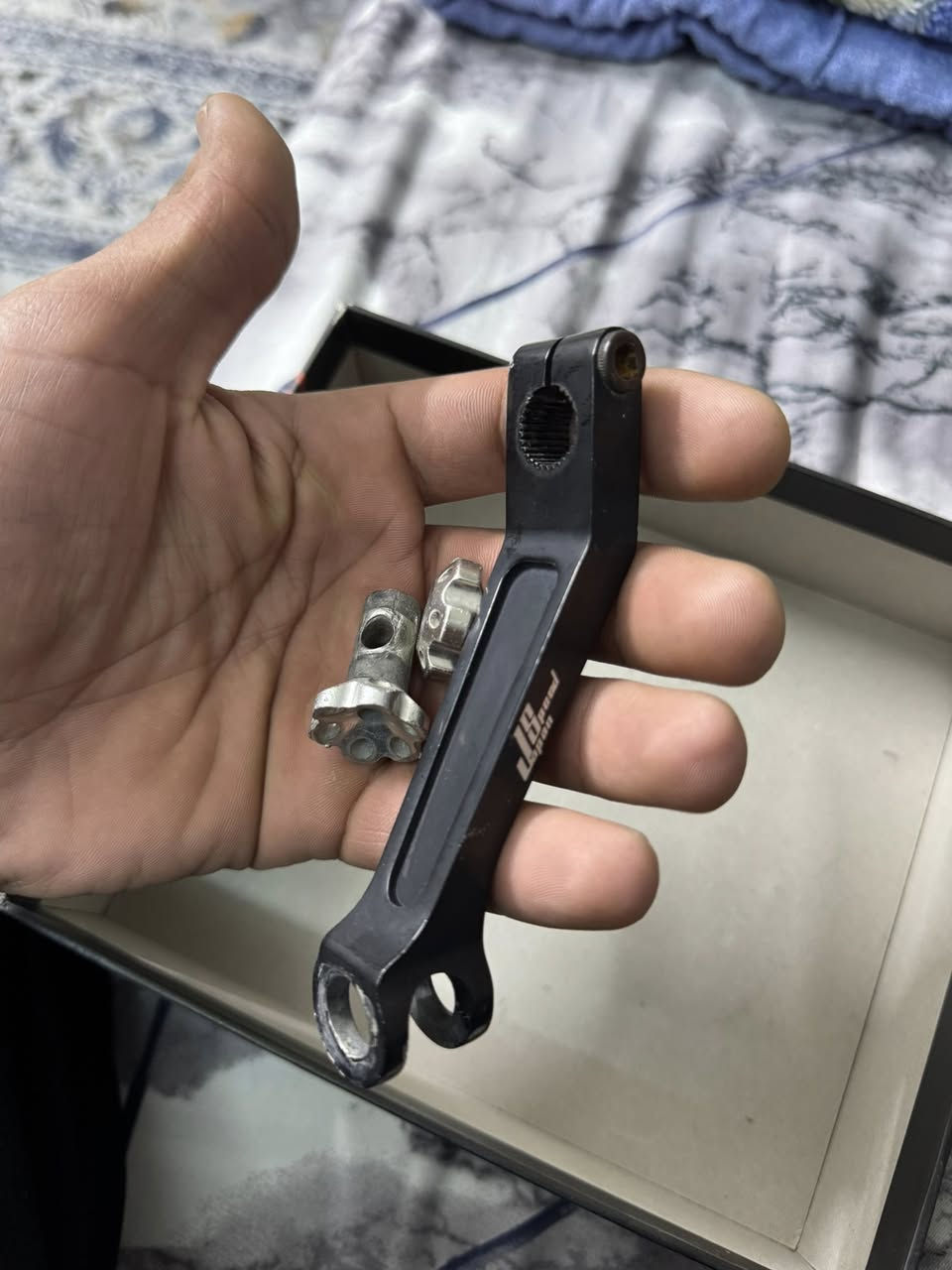 للبيع مكاني بغداد شعب
***********
