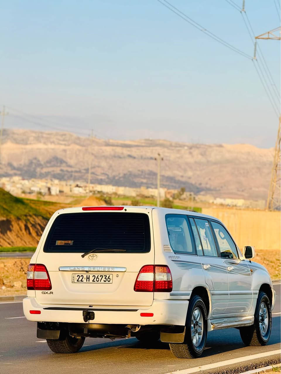 مۆنیکا ٢٠٠٦ سپی سەدەفی 
فول مواسەفات -دیف لۆک 
بێ بۆیاخ -گێڕ و مەکینەی بە شەرت نەکراوەتەوە 
سەنەوی نوێیە بە ناوی خۆمە 
چوار تایەی نوێیە -توند و تۆڵە 
٢١٠  وەرەقەو معامەلە 
*********** كويسينجاك, أربيل
