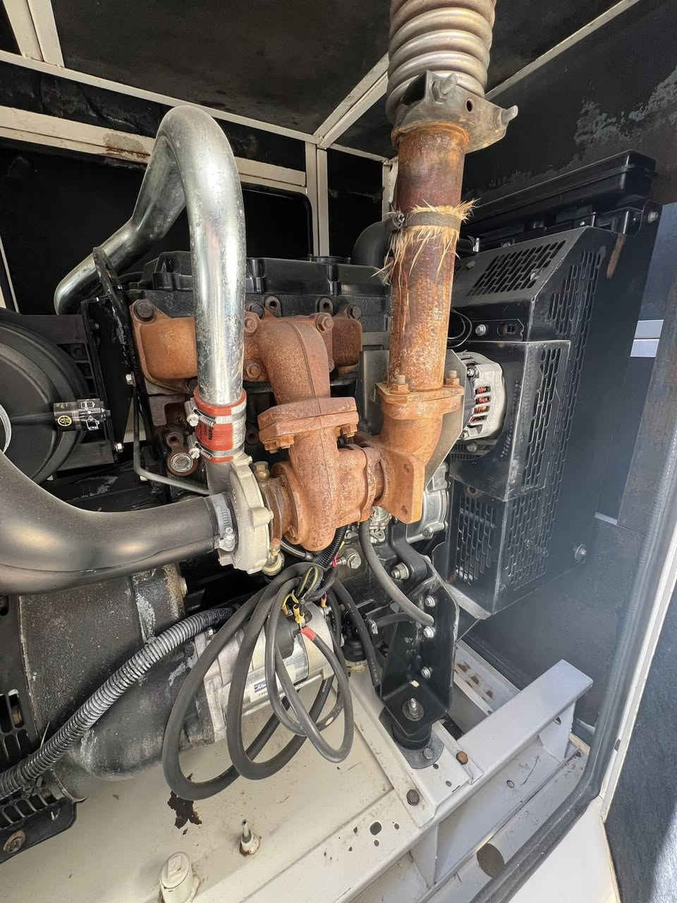 عرض
👈🏼موالد بيركز انكليزي اصلي 66 KVA
👈🏼كاتم نسبه الكتم 95/100
👈🏼المحرك بيركز انكليزي اصلي 🇬🇧
👈🏼وراس التواليد لوري سومر فرنسي اصلي 🇫🇷
👈🏼ساعات العمل  2360
👈🏼 موديل الموالد 2022
👈🏼ضمان الموالد عل حمل  
👈🏼للتواصل واتساب او الاتصال 📞
 📞***********👈🏼
(عباس الوائلي )

تنويه هام ‼️ 

متوفر نضام الاستبدال 🔀 تكدر تبدل موالدتك القديمه موالده جديده ويتم الاتفاق 🤝بعد التقييم 

تتوفر صيانه 👷🏼‍♂️ جميع احجام الموالدات البيركز الانكليزي و/ الكمز / دايو دوزان  بعمل متقن ونوفر لك خدمات عامه واستبدال عام في الموالدات 

معه تحيات (عباس الوائلي )
