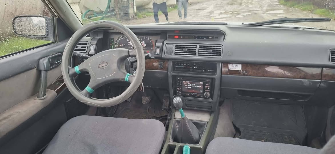 سدريك ٢٠٠٢ بويا خ ٢ با رجه ي هه يه بي ليدران سا ره كه لوك لوكه كير مه كينه هه مو كيا ني به شه رتيي فيته ر ته حويل خرامه برا وه به شه رت  ٤ وار تا يه ي ويلي لوكي له زيره سعريشي ٤٨ كه لايه  كو رينه وه ش ده كه م به شتيك به دلم بيت *********** شربازهير, السليمانية
