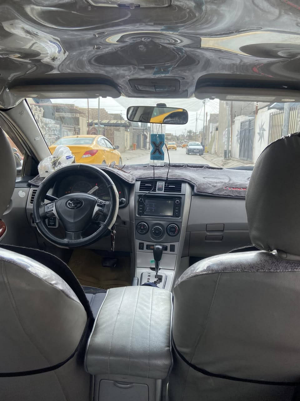 للبيع كورلا 2011 رقم بغداد مشروع وطني بسمي شرط التحويل والغرامات نغابه مصفره ضرر 3قطع امامي جامرلغات ابلادي وبونيد تجاري كير محرك شرط السعر 115 وبي مجال مكان السياره كركوك حي النداء مامتواجد ع فيس اتصال *********** رجاء المو شراي لايتعبني السوك كلشي بي وتحياتي
