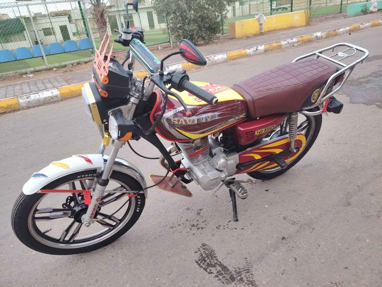 دراجه سيفان موديل 2021 اوراق منفيس
دراجه فول كله شغال مابي اي نقص 
السعر575 وبي مجال 
الاستفسار***********
المكان رمادي التاميم
