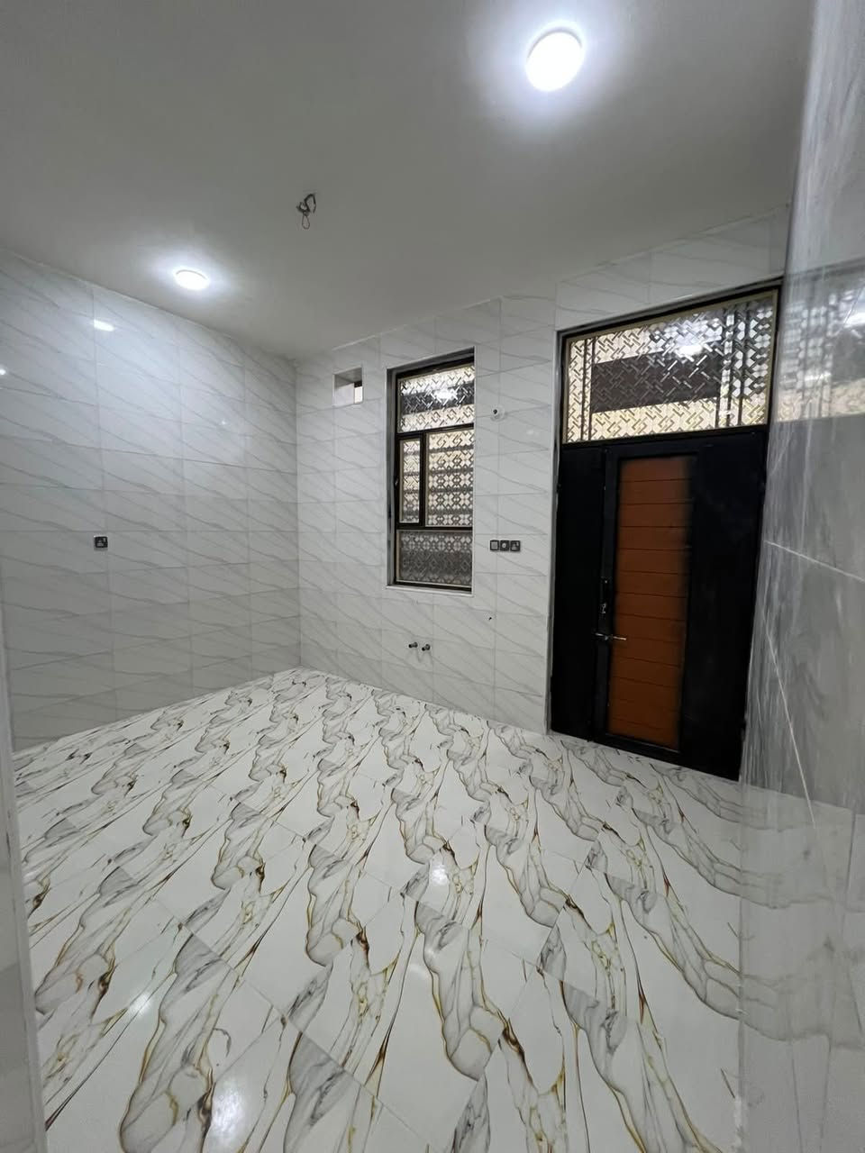*********** مكلف بالنشر بيت 150 متر جديد مامسكون زيناويه
