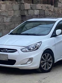 اكسنت ٢٠١٥  ماشية ١١٣   السياره فول مواصفات   فتحة   تحكم ستيرن   ويل ...