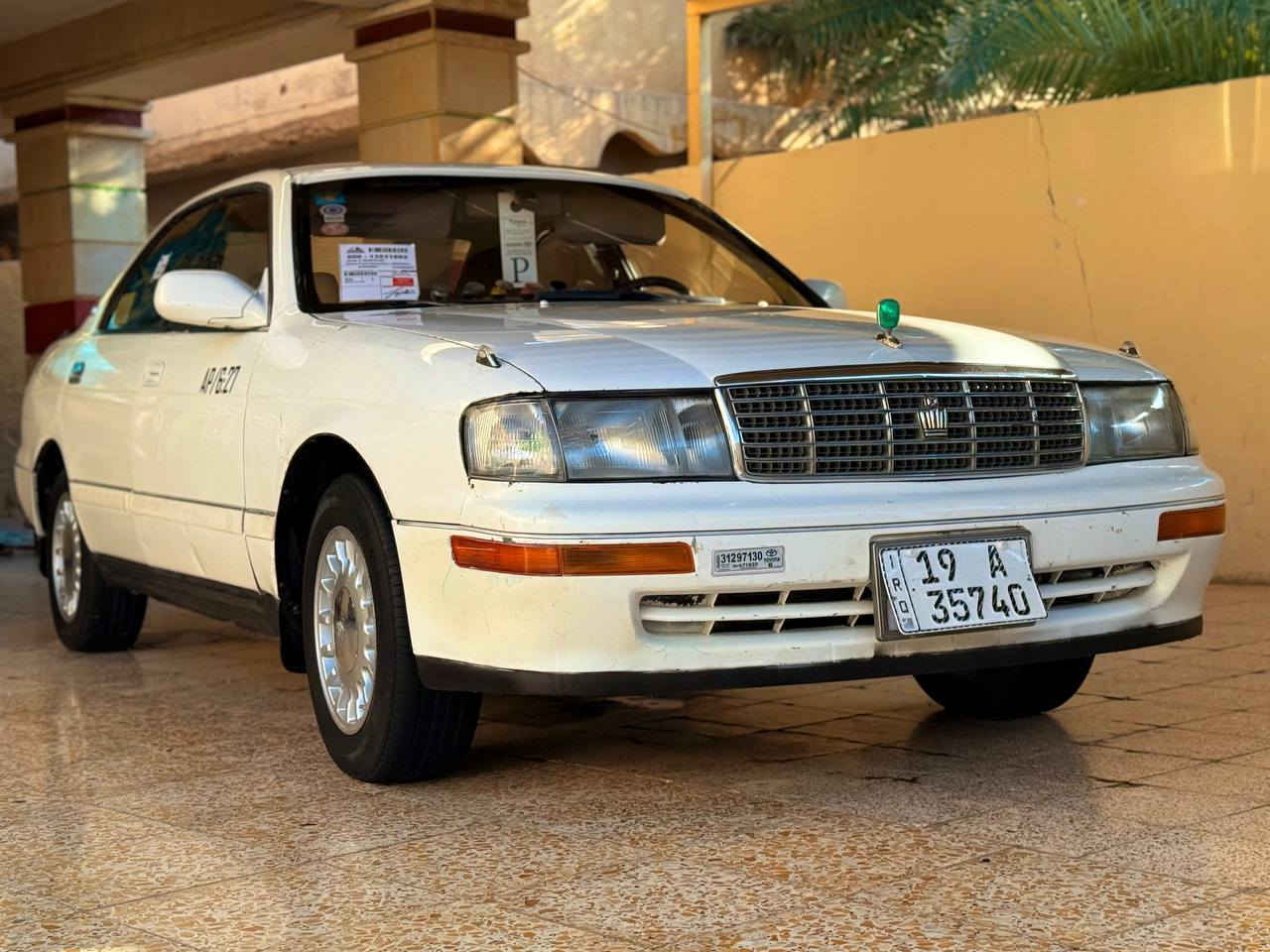 سلام عليكم 
تيوتا كراون 1992
رقم كربلاء نكليزي مشروع وطني بسمي سنويه جديده 2031
مكفوله من الكص ونقل الجثه والضربه والكلبه والتجيه والصبغ 
مكينه 2500
كير 
اكسل 
شاصي 
تخم تاير 
صدر 
كهربائيات كلها شغاله 
غرفه خير من الله 
ترايها كلش حلو سياره حلوه مال جناي 
كوت قضاء الحي 
سعرها 57 وبيها مجال 
***********
