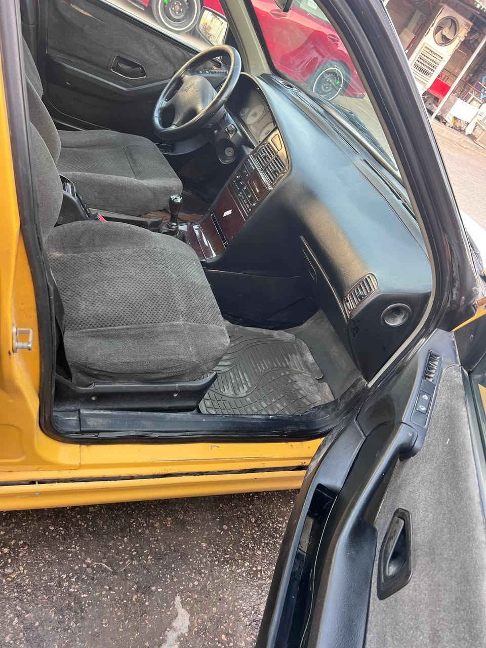 سلام عليكم
ملاحضة بيع مستعجل بيجو بارص ٢٠١١ سنويه عضم عاج بدون راعي ما اندل راعيهه جاهزه السياره كير مكينه بيه خيط تبخير خفيف حداديه ستوني شاده تبريد شغال كهربائية كله شغال كشر مكفول سياره جاهزه عله اخر حبايه تدفئة تبريد  السعر ١٦ وبيه مجال


**إذا كنت صاحب هذا الإعلان وتريد حذفه لأي سبب، رجاءا أرسل رسالة إلى الدعم الفني**