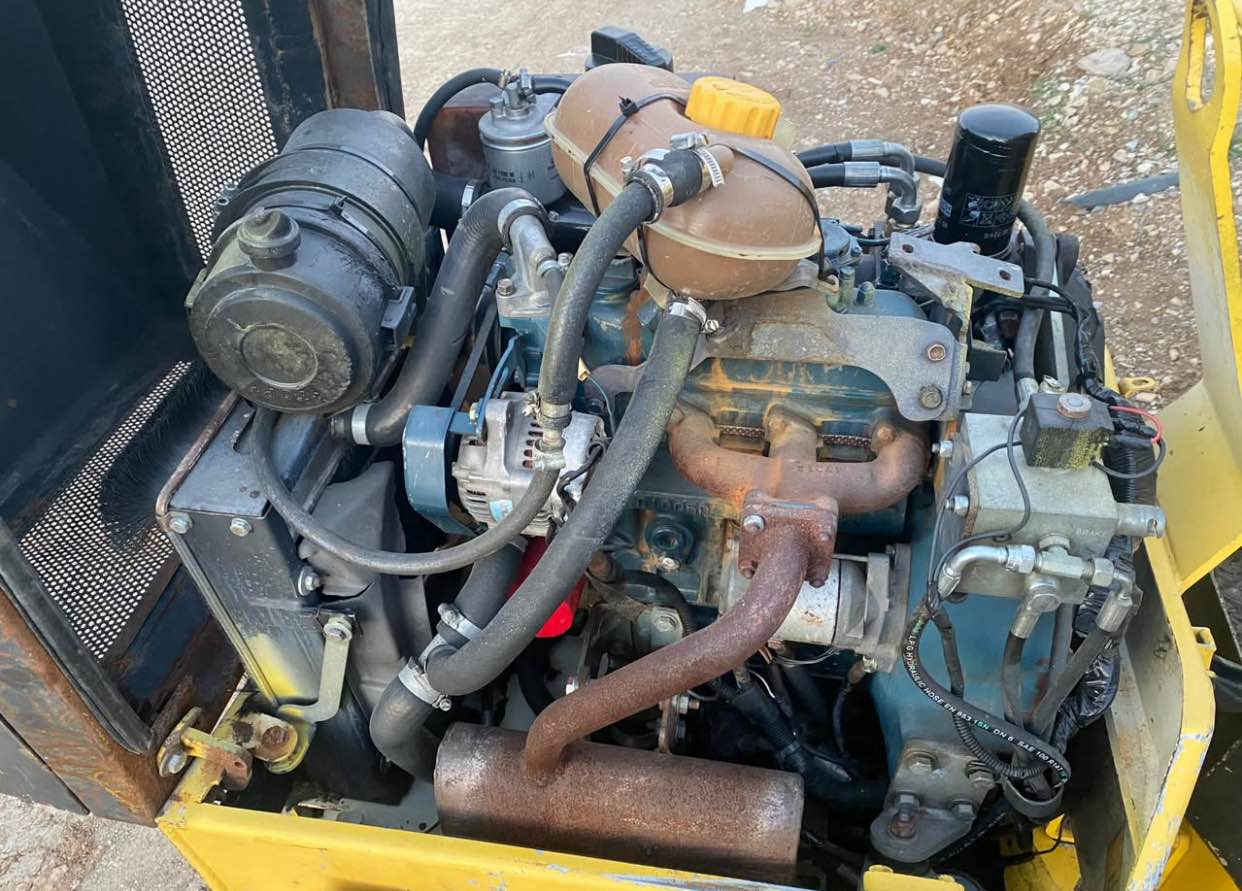 عادیلە ترێکس ٢٠٠٤ بیرەقەم مەکینە و پەمپو هەزە بەشەرت مالی مەدەنی بەشەرت بیلاد مەکینە کابوتە 
شوین سلێمانی 
***********
***********
وەتسئەپ و ڤایبەر

سعر ٤٥ گەلاو ماعمەلە السليمانية, العراق
