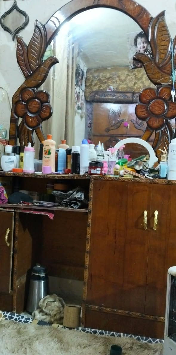 كنتور ٥ ابواب ويا ميز  سعره ٢٠٠ العنوان مدينة الصدر الاورفلي


**إذا كنت صاحب هذا الإعلان وتريد حذفه لأي سبب، رجاءا أرسل رسالة إلى الدعم الفني**