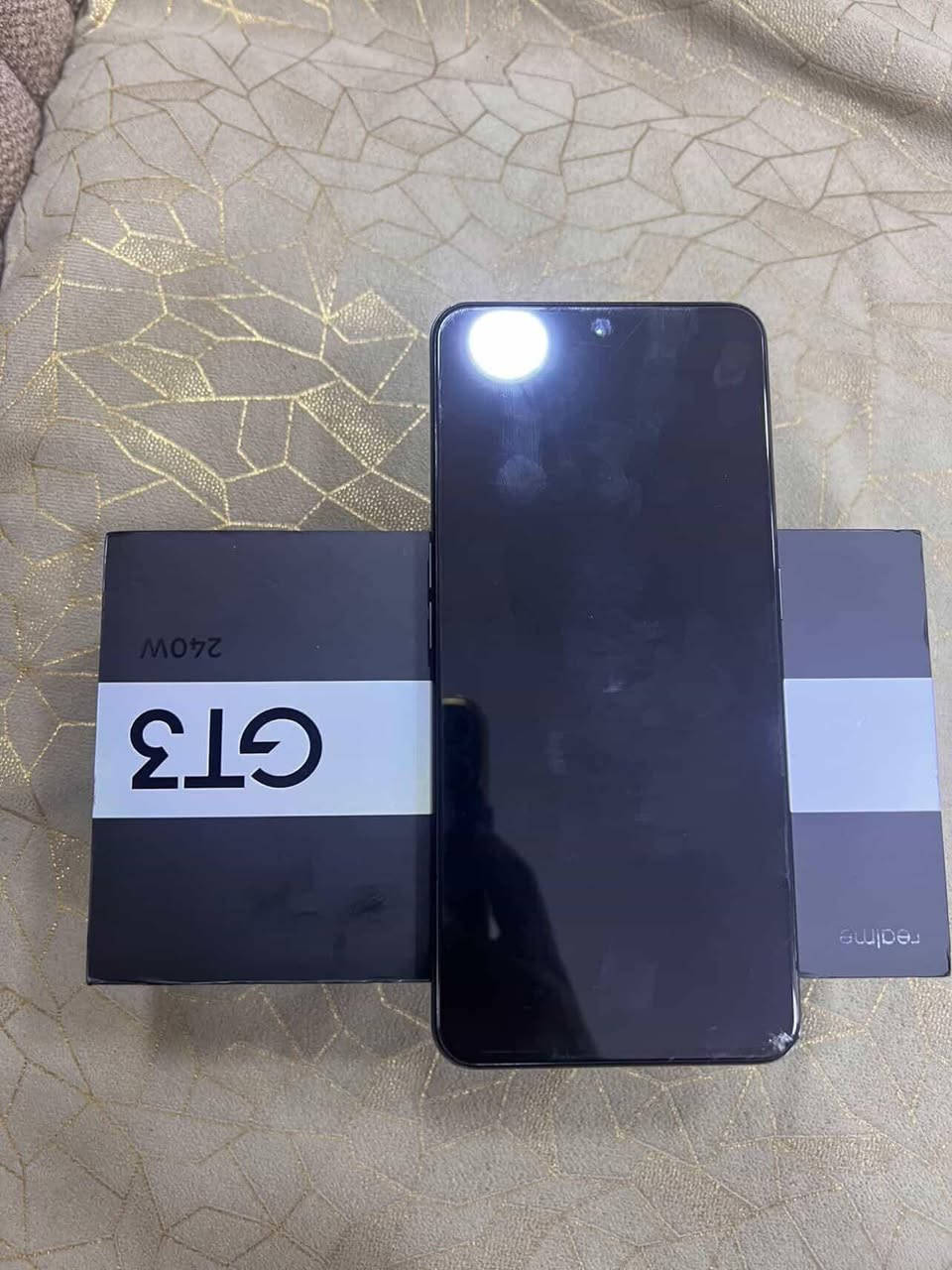 السلام عليكم جهاز Realme GT3-240w جهاز شغال بس بي كسور بالضهر شاشته 120 هرتز مساحته 1تيرا معالج سناب دراكون مناسب للالعاب السعر 450وبي مجال حك الجيه مكاني بغداد جديدة للتواصل ***********
