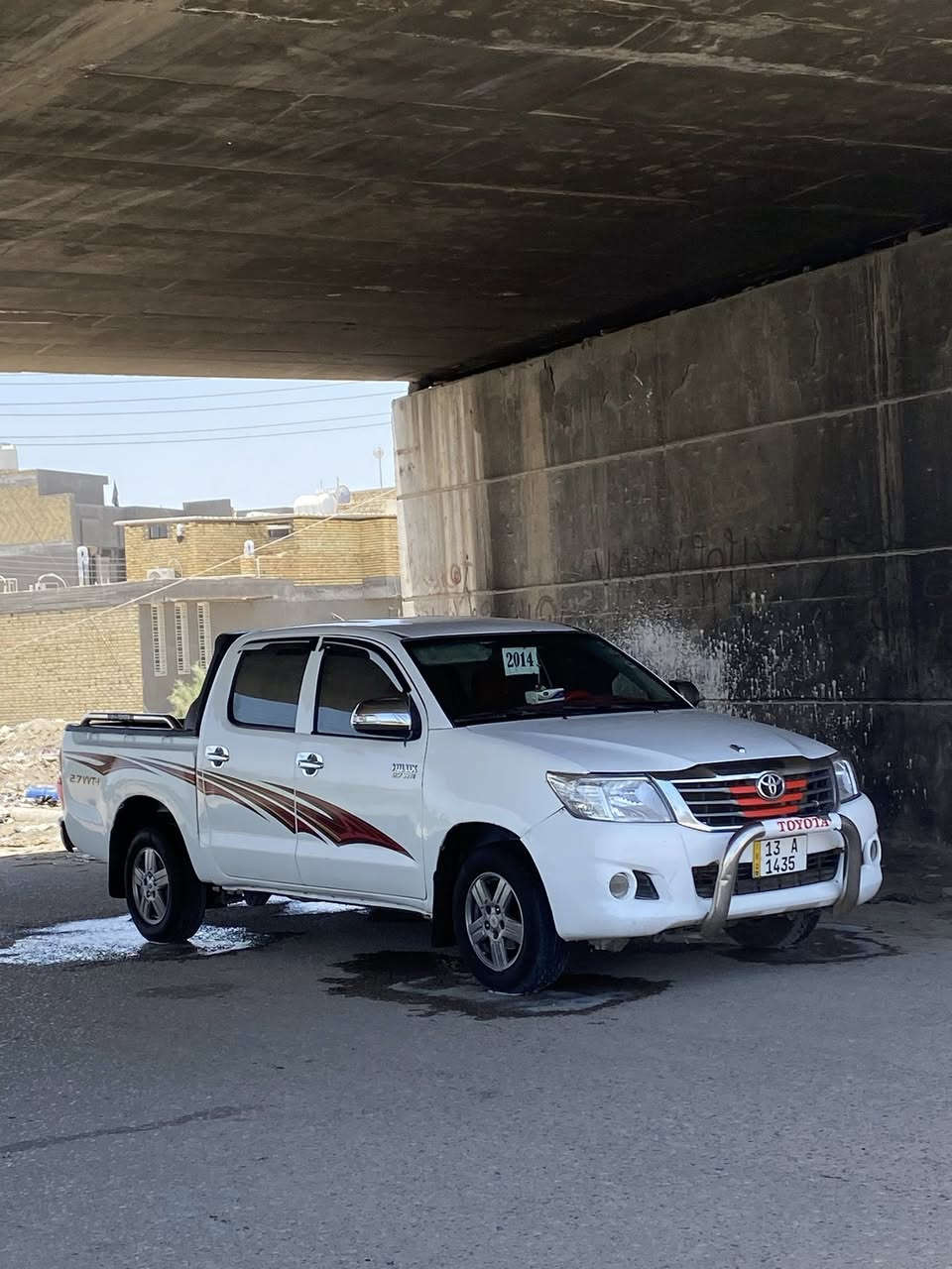 سلام أعليكم بيكم  للبيع موديل 8محدث 14سياره بيه بجم ومصبوغه عام جماليه مكينه خير منالله تخم تاير سياره حلوه شاصي 19سعر 120وبيه مجال تصل اعل رقم ***********
