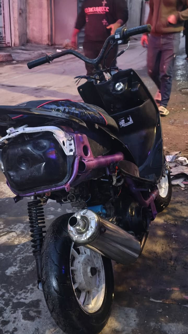 السلام عليكم ماكس عدله مال لعب الدراجه كامله مكمله واحد على واحد التزويد كدامك دبل رياضي ولفات رياضي كور رياضي بوشه ٥٥ بلادي الاصليه انسه الدوانز وياله رياضي صالنصه رياضي سلف ٥٥ نكره كل وقت السعر 550 مو شراي لا تعبني 
رقمي *********** متواجد ٢٤ ساعه
