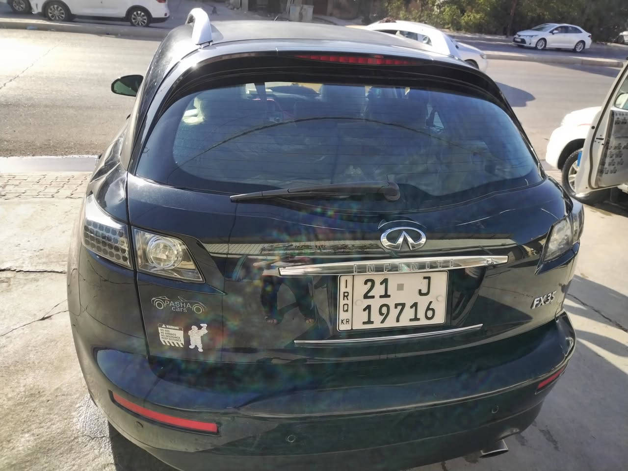 🔹 للبيع | Infiniti FX35 2008 🔹

▪️ الموديل: 2008
▪️ النوع: FX35
▪️ 6 سلندر
▪️ عدد المقاعد: 5
▪️ وقود: بانزين
▪️ فتحة سقف
▪️ حساسات خلفية + بلَمرا
▪️ منظومة تبريد جديدة
▪️ صدر أمامي جديد
▪️ تعديل على البارد فقط

🚫 بدون صبغ وبدون غرق
🔸 الضربة: بالباب اليمين

📍 رقم السليمانية
📏 الممشى: 375,005

📞 رقم صاحب السيارة:
***********
***********
.
.
� الــســعــر ✅ :: 9.500$
.

----------------------------
