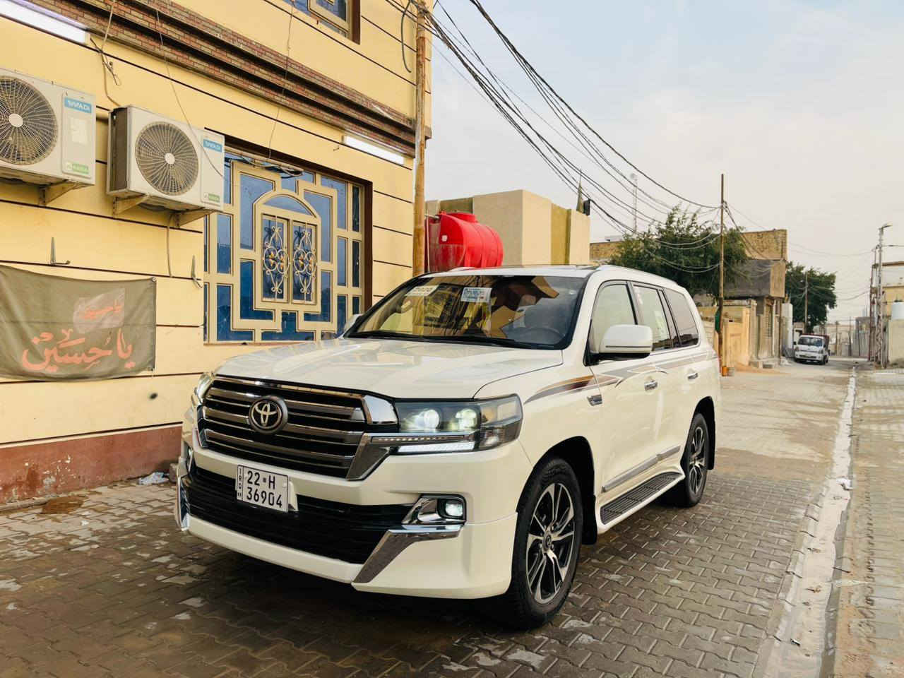 سلام عليكم      السعر 265 وبيه مجال بصيط
فول مواصفات واحد علئ واحد 
رقم أربيل أنكليزي سنويه وهزه ورقم جدد وكاله او تحويل 
لاندكروز 2008 محدث 2021 داخل وخارج 
سياره مكفوله كفاله عامه ضربه وتجيه فقط صبغ مكانت تحديث  تحديث درجه اولئ ماتعرفه عن 21 
سياره مال جناي مابيه اي نقص ترايك مال 21 
مكينه V8 /4700 
كير مكينه حدايده تبريد تخم تاير كله جديد 
مكان سياره نجف الاشرف ***********
