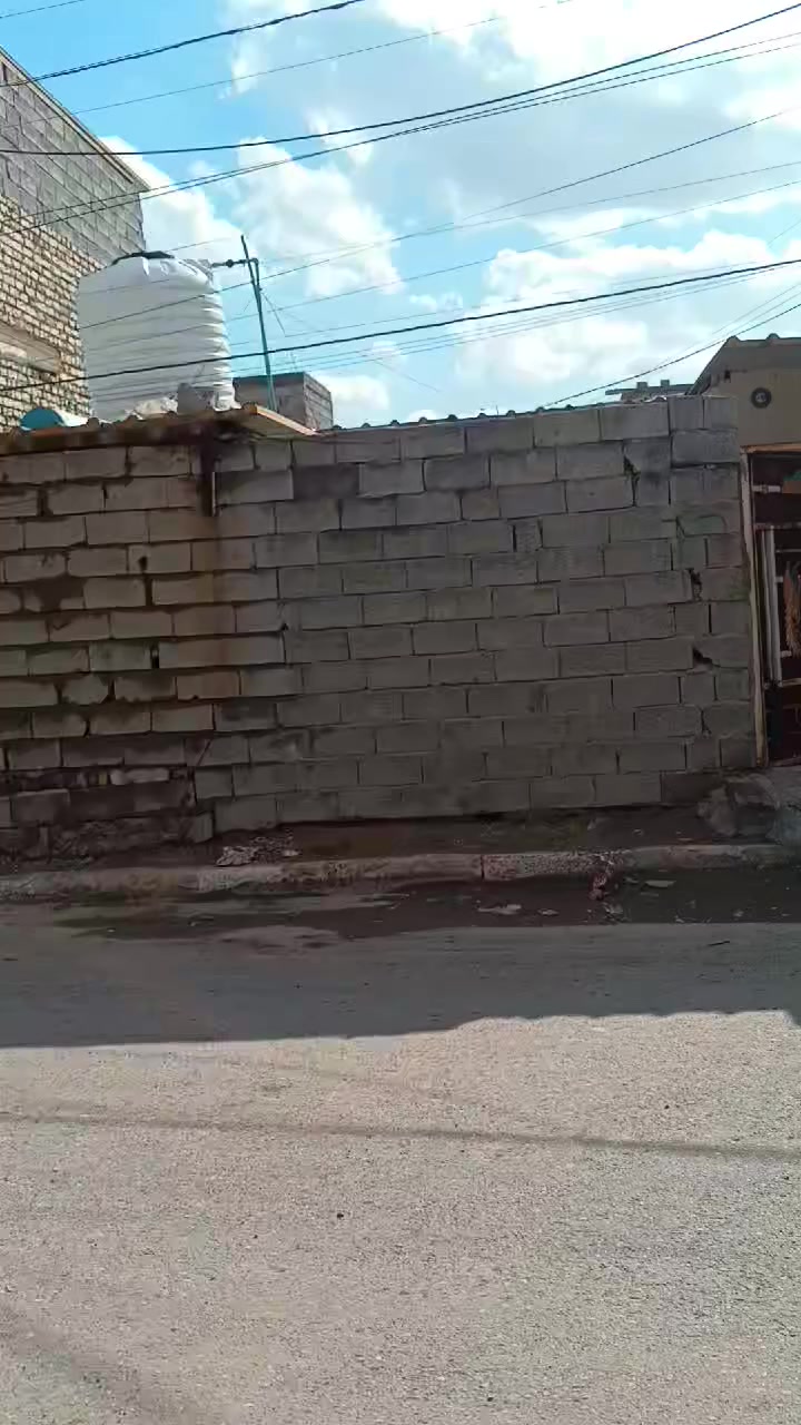 السلام عليكم ورحمه الله وبركاته
#بيت #للبيع
منطقة سبع قصور شارع كريش 
        #مساحة130متر
      بيت جاهز وكامل خدمات
              (سعره مناسب)
الاستفسار/ ***********
مراسله الصفحه او واتساب
