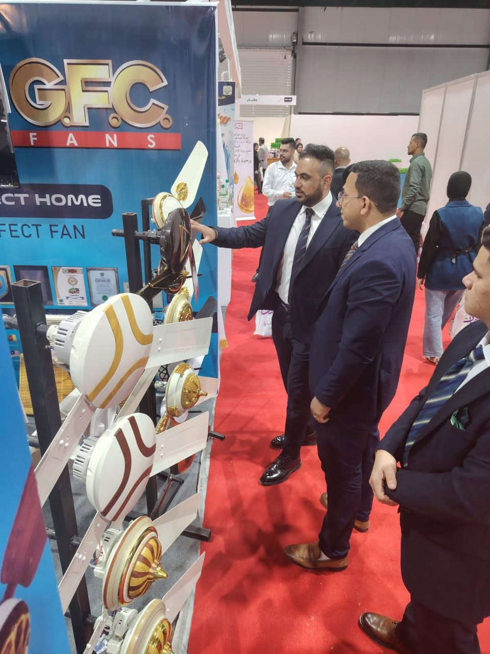 مشاركة شركة السراج في معرض بغداد الدولي


**إذا كنت صاحب هذا الإعلان وتريد حذفه لأي سبب، رجاءا أرسل رسالة إلى الدعم الفني**