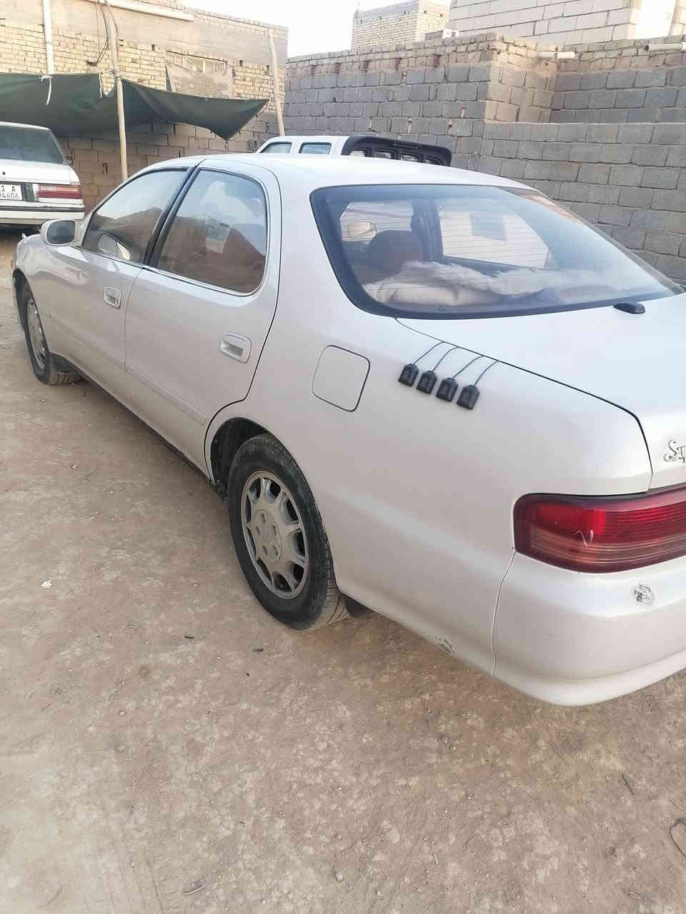 كرسته نفخ للبيع 

موديل 199‪3

لون لؤلؤي 

رقم مثنئ سياره هزته بعدها ما صاقطه 

سنويه لل29 راعيه موجود شرط مداور 

كير مكينه ٢٥٠٠ديلكو تبريد جاهز نقص بس غاز 

حداديه نضيفه.      تخم تاير نضاف 

السياره مكفوله من الضربه القويه والعيب الشرعي والاصوليات 

السعر ٦٦ بيه مجال للشراي 

مكاني ذي قار 

قضاء الشطره للستفسار ***********‪
