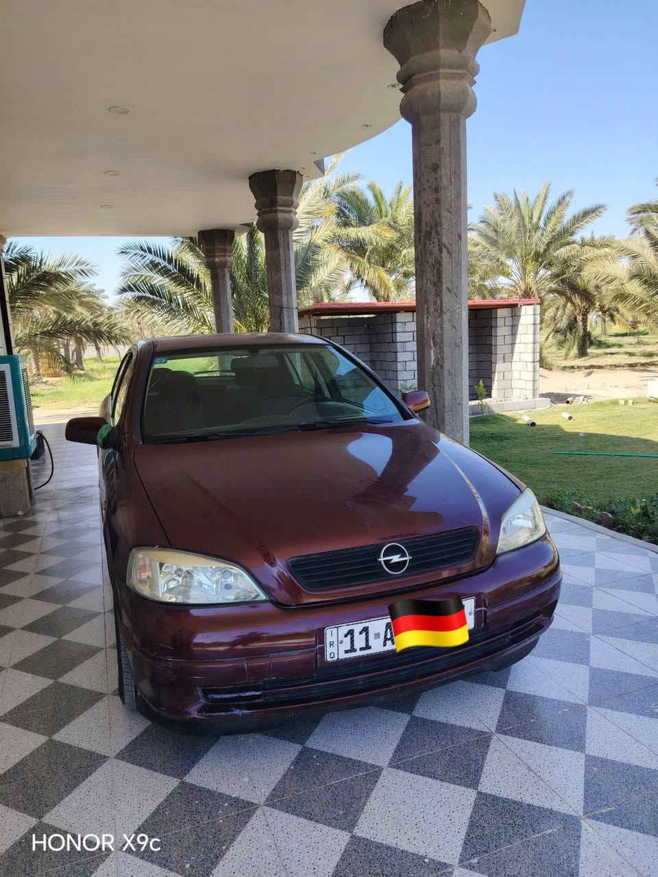 للبيع اوبل استر 
مديل 2002
رقم انكليزي سنويه لل2030رقم بغداد 
صدر جديد تخم تاير 
كهربائياتها كل شغاله بلادي 
تبريد شغال 
محرك كفاله لاتنقيص ولا تبخير
سياره بلاديه 
السعر خاص واذى ماعندك رصيد بس رمش 
***********
بيه واتساب
