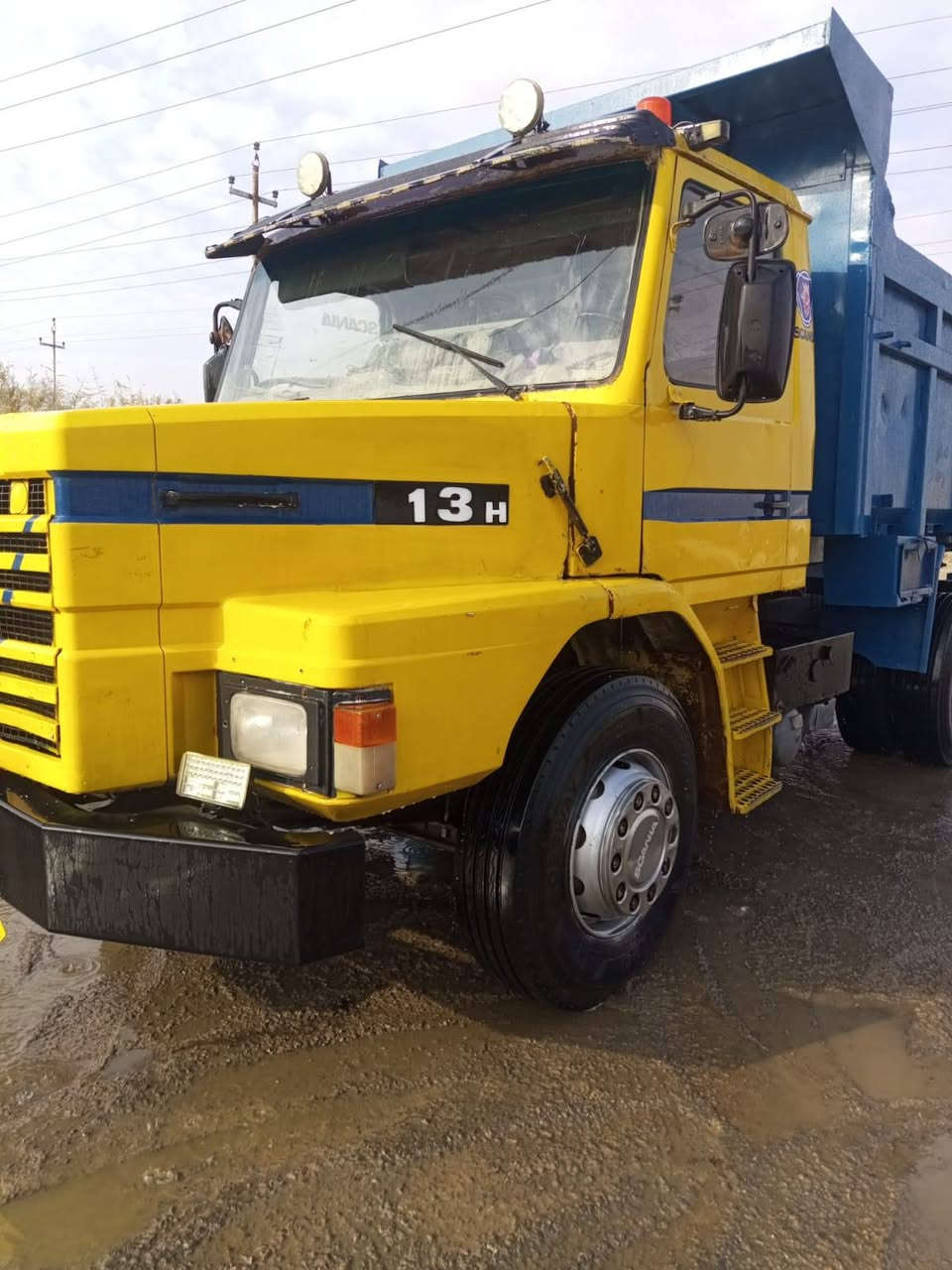 سلاام عليكم سكانيا 112 للبيع مكينه 12ونص لاتنقيص والاتبخيركير 5ب5 مجموعه كتر شاصي مكفول  رقم بصره الاماني حداده كهربئيات كامله جاهزه للعمل كير مكينه شاصي مجموعه كفاله والباقي شوف العين العنوان الناصريه المركز
***********
