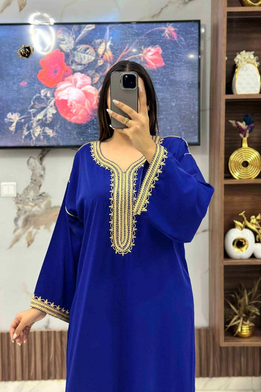 🟠🌹 *جديد  new* 🌹🟠

🟤قفطان بفصالة مثالية  للافراح و المناسبات 🎊
🟠مخدوم بثوب كريب سامبل 👑 من النوع الممتاز رطب و طايح 💯🥇💐
🟤مخدوم بالطرز كاطفيل و بالسفيفة أصلية دوبل ✨ بجودة و مخدوم بالقيطان  💎  
🟠متوفر بألوان رائعة ابتداءا من الغد 

🟤المقاسات:  
   L. XL . XXL. 3XL . 4XL

🟠الثمن:   230 درهم
التوصيل مجانا تطوان, المغرب


**إذا كنت صاحب هذا الإعلان وتريد حذفه لأي سبب، رجاءا أرسل رسالة إلى الدعم الفني**