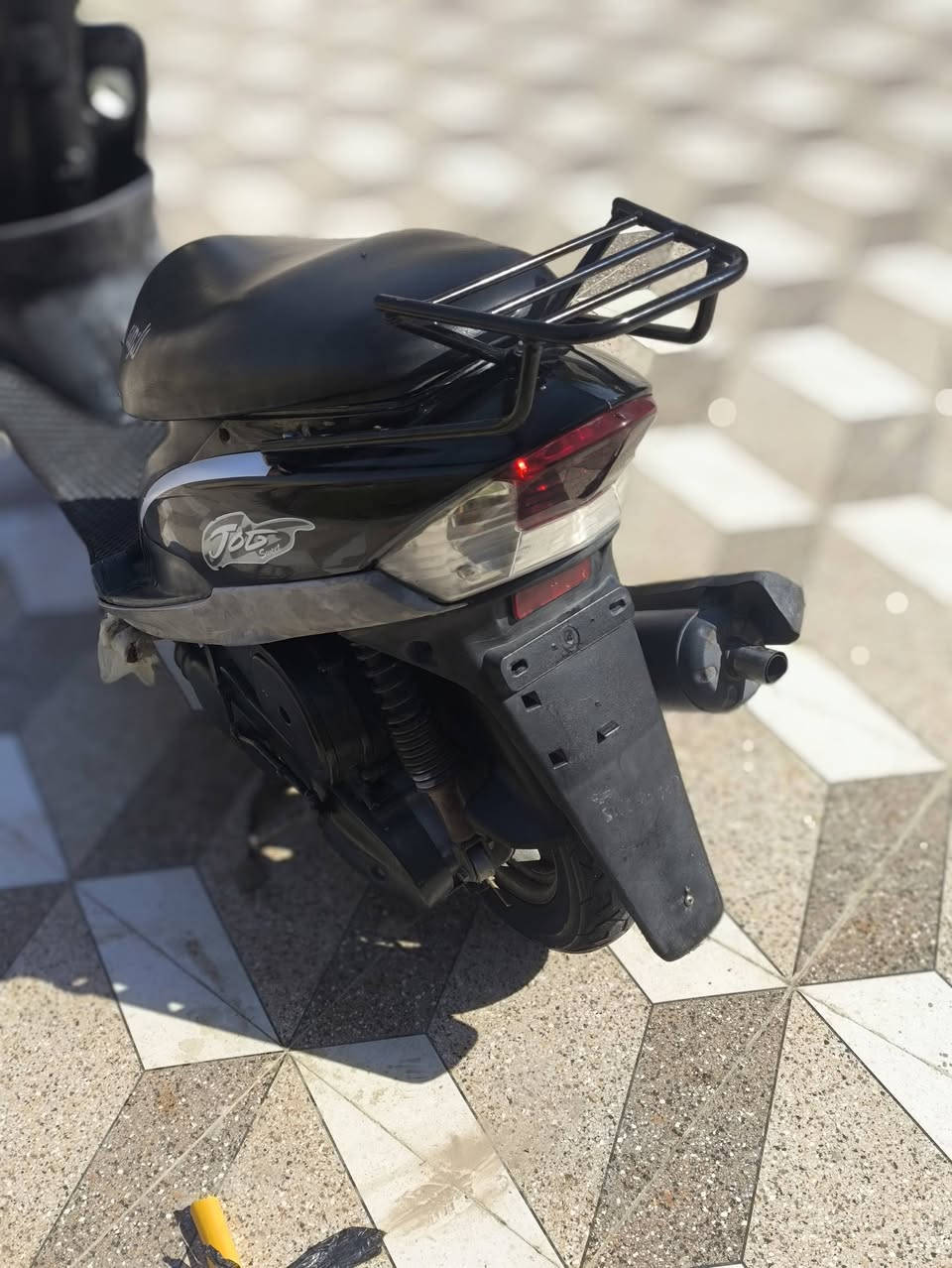 دراجه ماكسس للبيع سعرر500وبيه مجال بصيط ومبدل بيه بس ولفاتت ودراجه نضف من صورر


**إذا كنت صاحب هذا الإعلان وتريد حذفه لأي سبب، رجاءا أرسل رسالة إلى الدعم الفني**