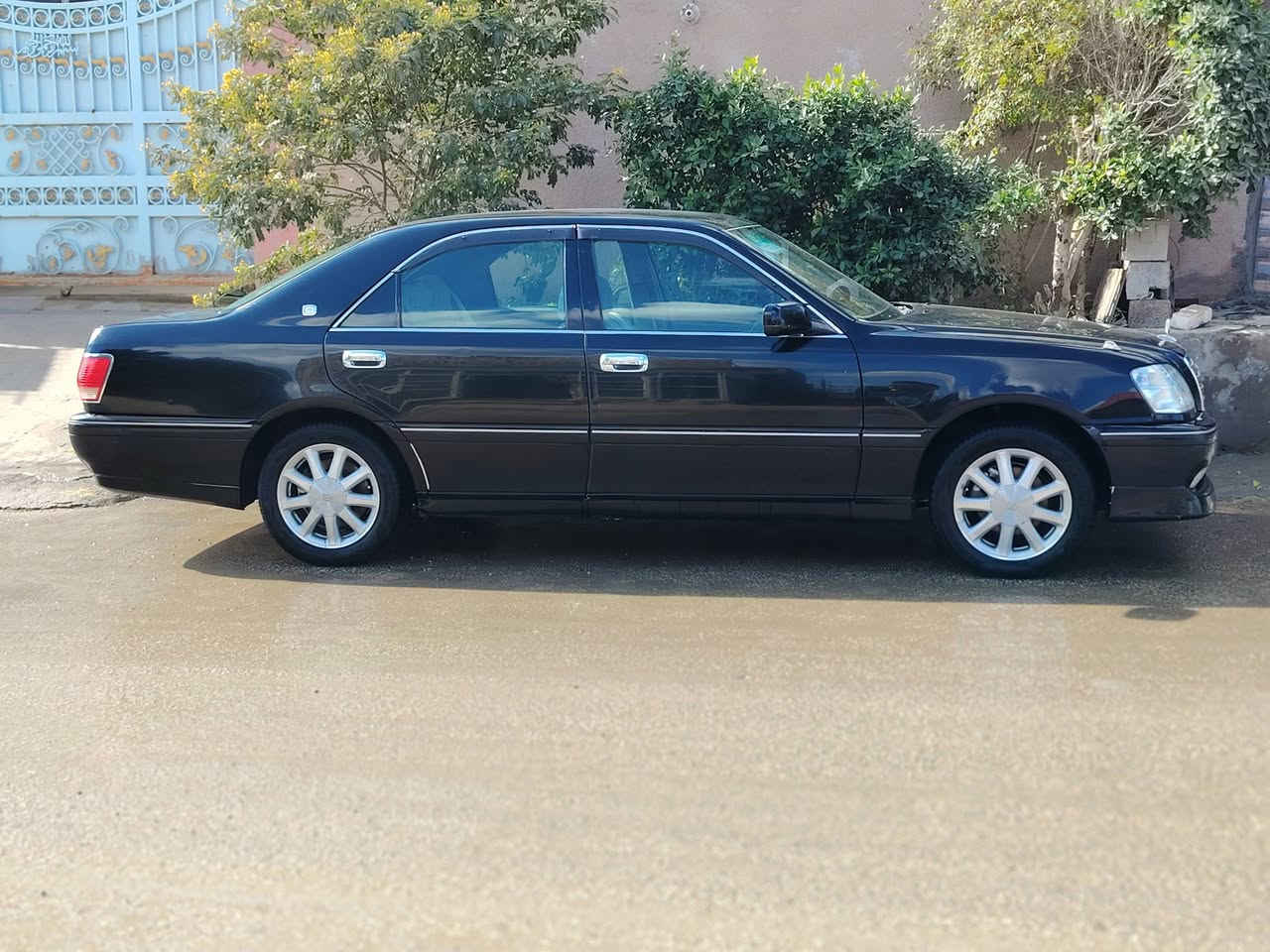 سلام عليكم ملكه ٢٠٠٢ كفاله عامه شرط السونار قرار ٤٨ رقم بغداد بسمي انكليزي هزه جديده شاصي ٧١ ديفوار الزغير ٢ دكمه كير مكينه مكفول تبريد تدفأه شغال حداديه وره وكدام جاهزه تخم تاير باتري جديد مكاني بابل محاويل السعر ١٤٣ وبيه مجال ***********
