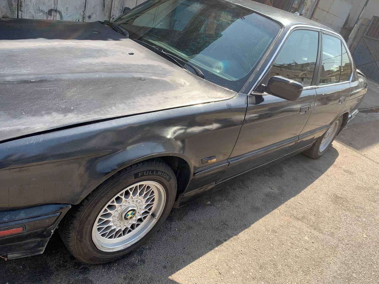 مرحبا بي ام 525 مسكر عدل موديل 91 بغداد سنويه 28 مكينه وكير جدد تبريد ثلج بيع او مراوس بيها نواقص السعر 48 وبيها مجال قليل***********
