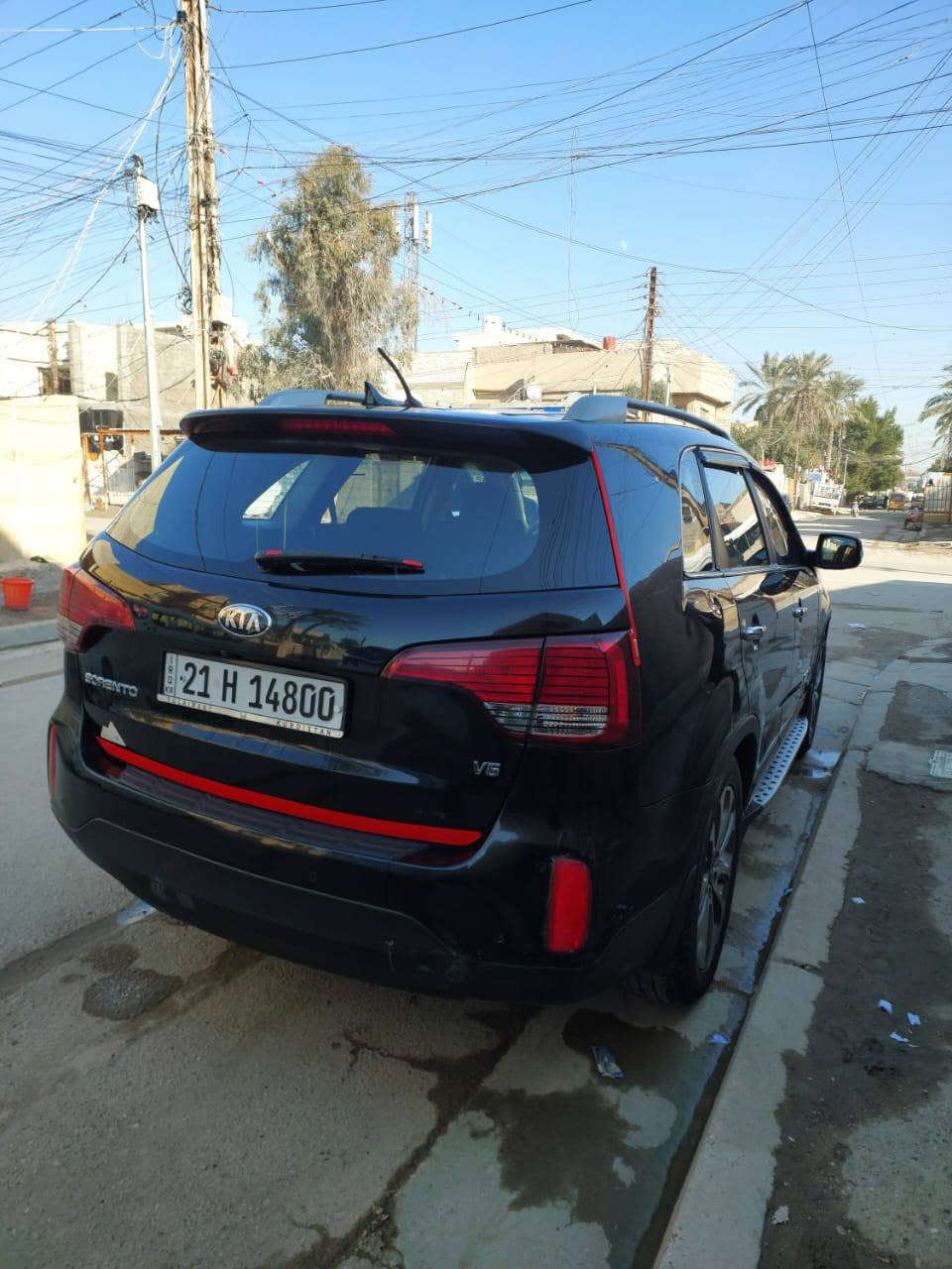 سورنتو 2013 خليجي سبعه راكب 
السياره بأسمي 
اشاير مري 
مري شفط 
3 قطع تبريد 
مكينه دوش 
تخم تاير 
تبريد ثلج مكفوله من صبغ وكع عليه تانكي بلاستك وعفته مسويته لسعر 135 وبيه مجال مكان سياره لشعب رقم الهاتف ***********
