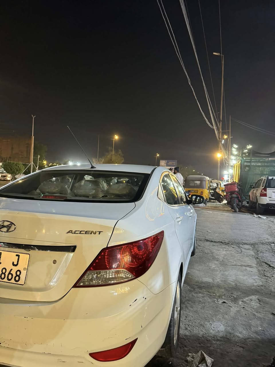 هونداي اكسنت نسخة البلو  🔷Blue خليجي فول موديل 2011  

مرقم بغداد باسمي

السياره فتحه سلايد طكتين 

خمس تجاوي 

سويج ريمونت

السياره فول الفول بهذا الموديل 

ماشيه 170 الف كيلو حقيقي   بدون تنزيل

السياره بدون قطره صبغ البدي كله مكفول عده دعاميه بيها رش وهي بلاستك ممحسوبه بس اني اذكرها وسونار مرفق مع الصور السعر شدة

100 ورقه 

رقم انكليزي ثاني يوم تحويل
