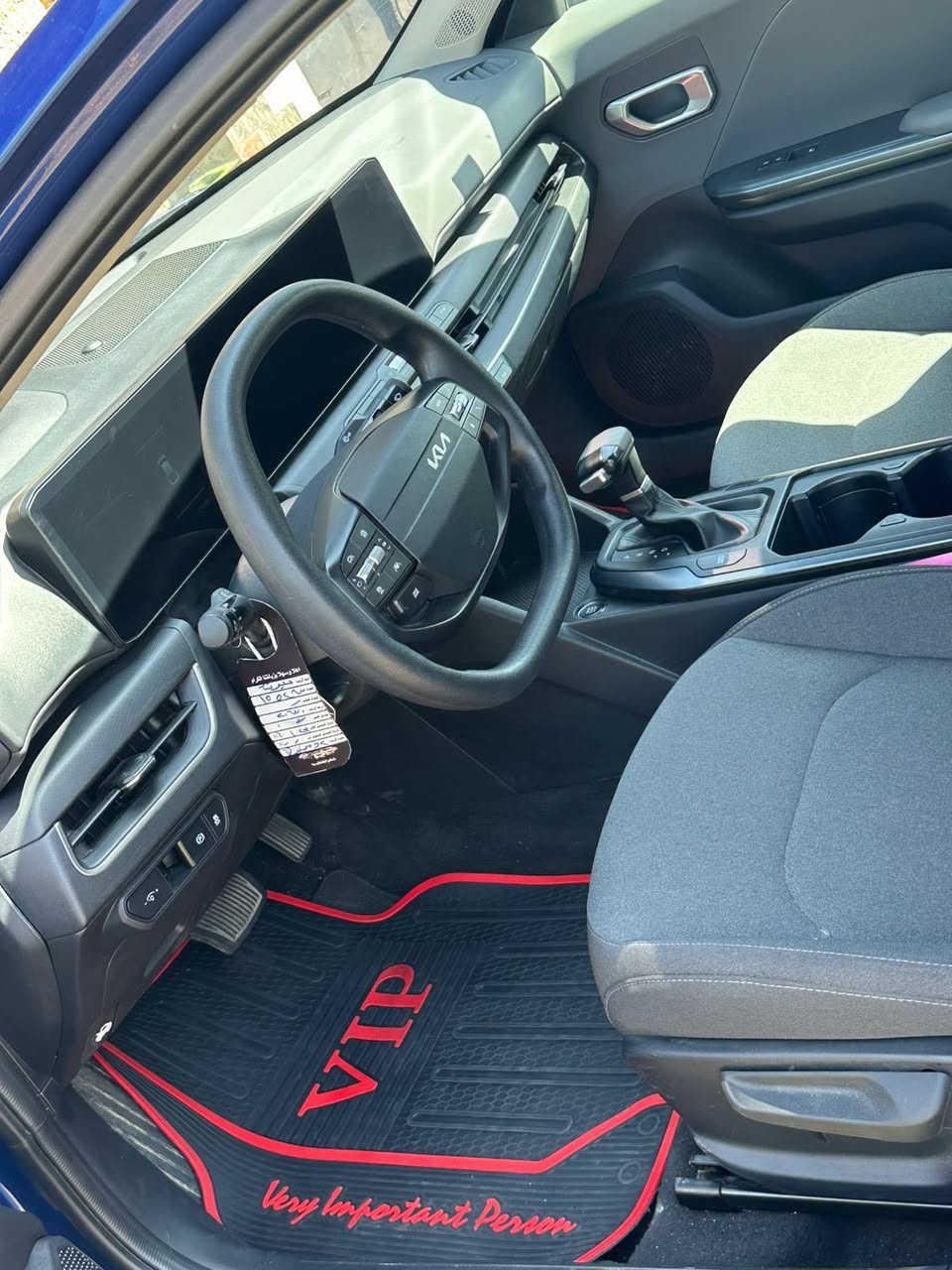 للبيع كيا K4 وارد امريكي موديل25
حادث بنيد مبدل فقط وجملغ بارد الجهتين

السيارة نضيفه جداً بدون نقطة صبغ 

ماشيه 17ميل 

/مواصفات / بصمة /تشغيل عن بعد /

نظام ترحيب / شاشة كبيرة /عداد دجتل متصل /

انظمة قيادة نورمال /سبورت /رادار امامي جانبي خلفي / قيادة ذاتية / صندوق ذكي بصمة / بصمة ابواب /اوتو هولد / هند بريك بصمة / بجم لد / صندوق لد /حادث خفيف جدا بدون دواخل بدون ايرباك 

للاستفسار اتصل :*********** 

رقم بغداد 

السعر 177وبيها مجال
