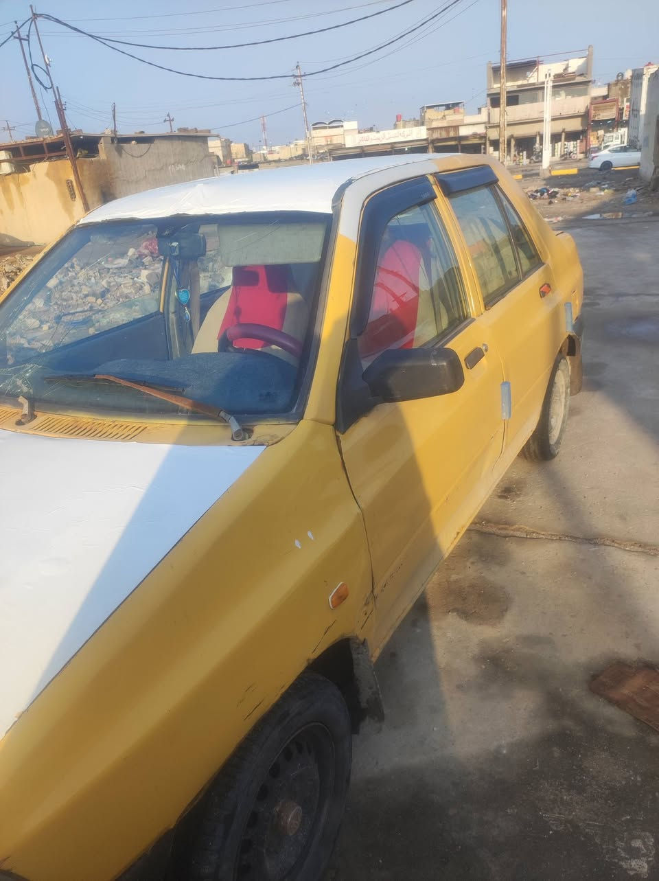 سلام عليكم سايبه للبيع مديل ١٥ مكينه كفاله لكير نمره رابعه ماتجي سنويه ٢٧ تحويل ثاني يوم  سياره مابيه اي خياس بيه بس ضربه خفيفه بل صندوك لوره سعر ١٧ بيه مجال ***********
