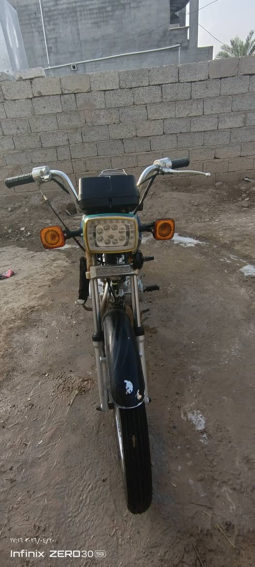 سلام عليكم شباب دراجه نامه موديل 23 محرك مفتوح مبدل ولفات السعر 300 وبيها مجال لشراي اتصل عل رقم 
***********
