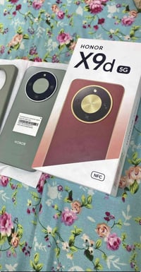 هونر x9d  بطاريه 8300 نضافه 100/100 ملحقات كلها موجوده مستعجل ع بيعته ...