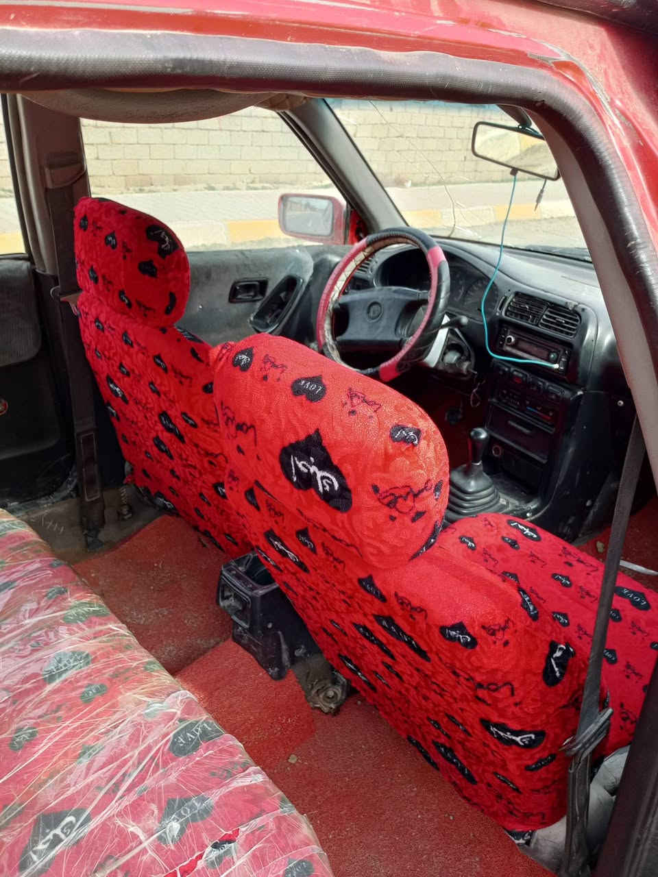 السلام عليكم سياره نوع نيسان ابرايمره مَوديل ١٩٩٢ رقم نينوى فحص شرط محرك وكير السعر خاص العنوان بيجي رقم الهاتف ***********
