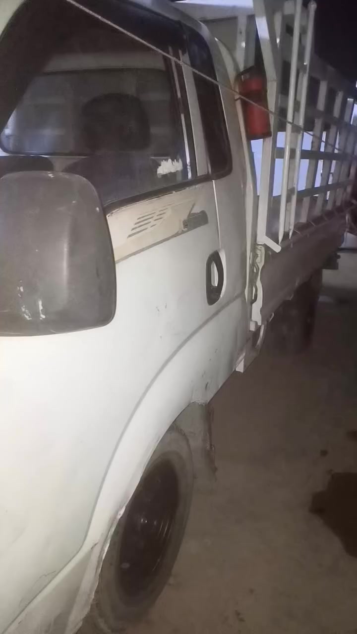 سيارة كية موديل 12 مكاني بغداد السعر 87  فقط سيارة كفالة عامة من عدة المحرك بي تبخير ‏‪***********‬‏
