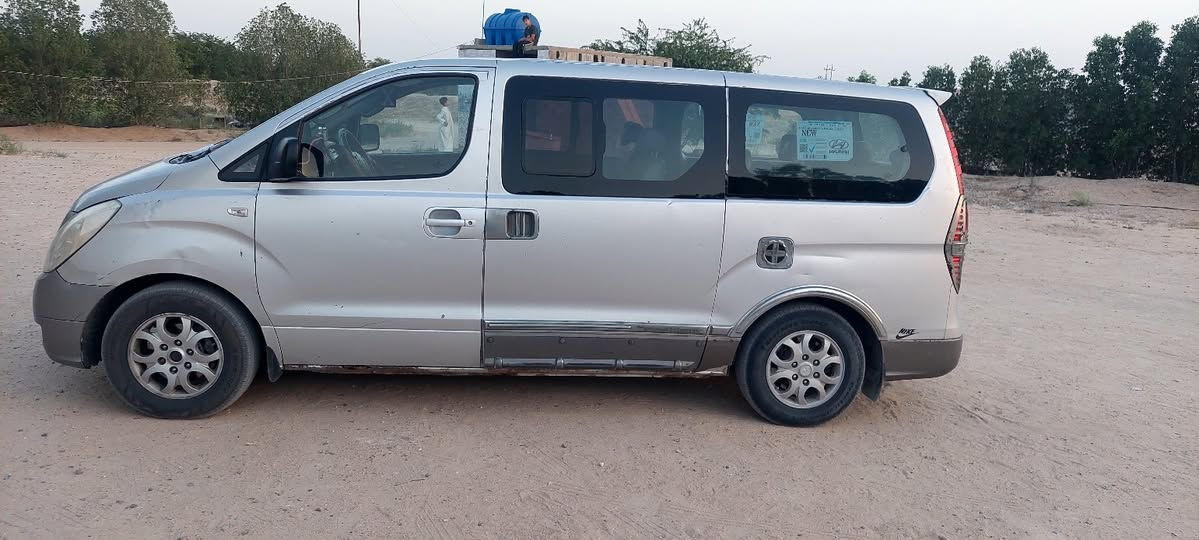 سياره ٢٠١٠ مسكر  جاهزه للعمل محرك كير تبريد شرط رقم بصره مدوار مباشر بيه كشر ٨٠% حداديه ٧٠% ما اكلك باكيت ولا اجملها الك تجي وتشوف بعينك العنوان بصره/سفوان رقمي هذا ***********  السعر ١٣٥

