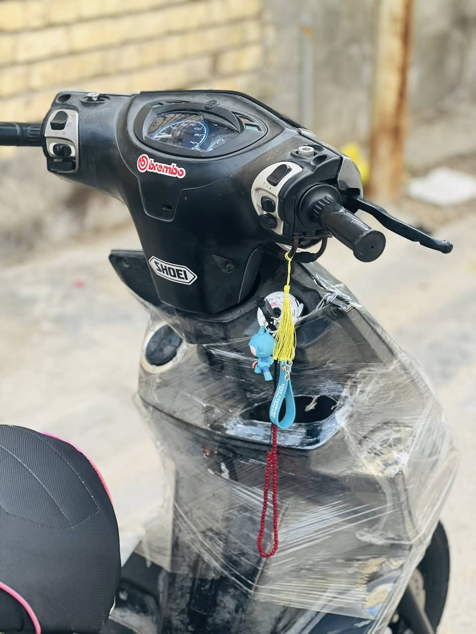 بسم الله الرحمن الرحيم ✨✨
للبيع GTR  مكفوله كفاله عامله دراجه خير من الله مكينه ما مفتوحها ولا مقربين عليهه اسبانه دراجه خير من الله بيهه نواقص بسيطه
للتوضيح (( 2013 ))  الدراجه 
السعر خاص هـ ( *********** )
